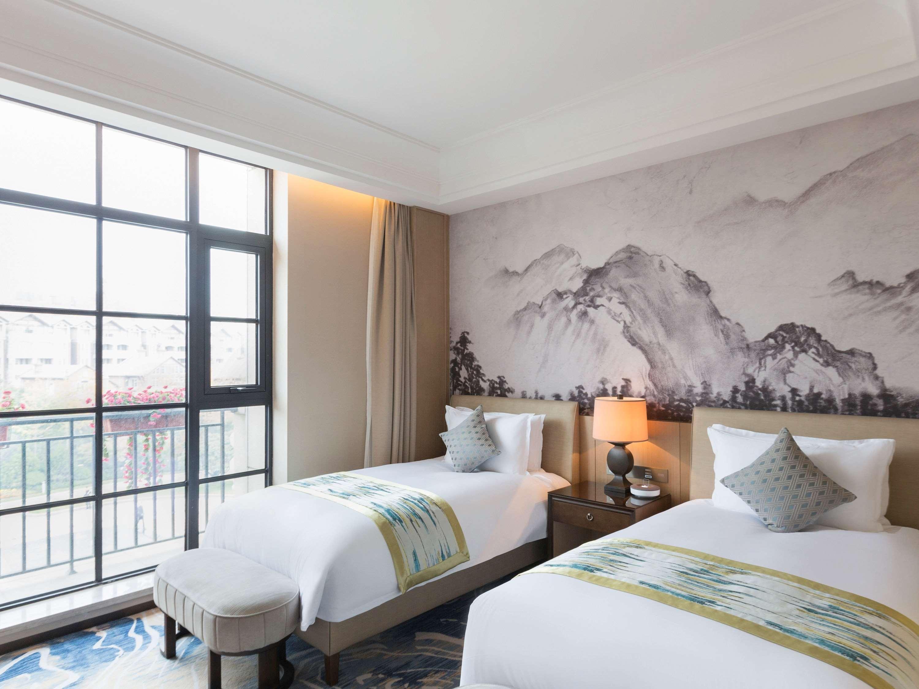Grand Mercure Zhengzhou West Eksteriør billede