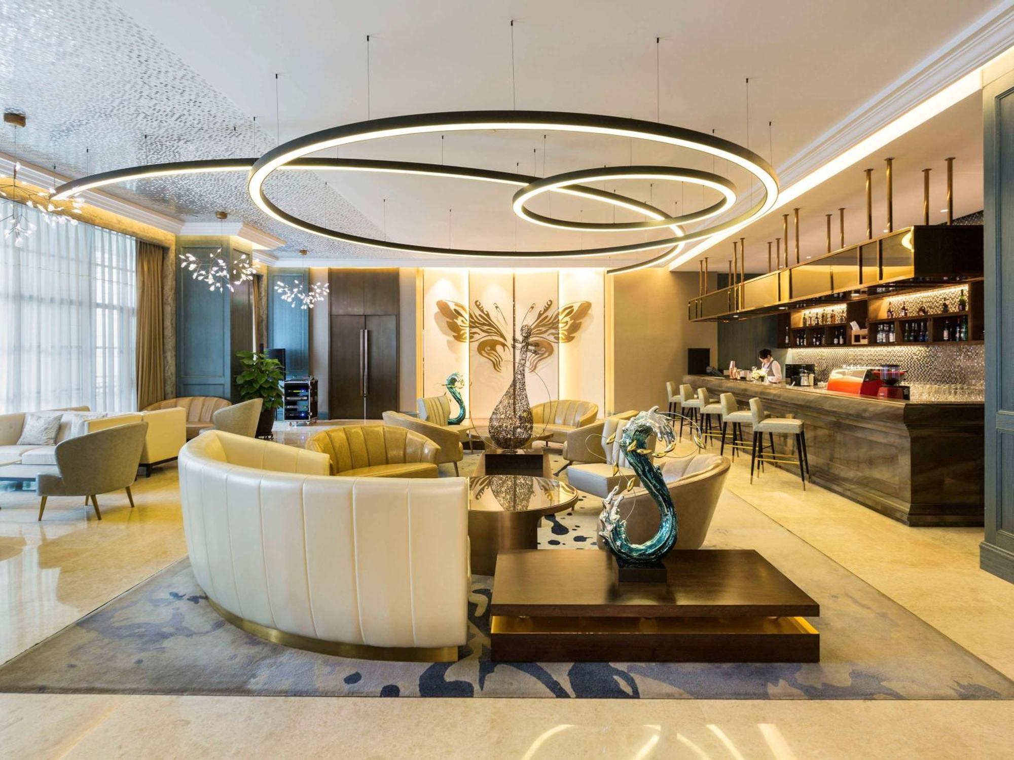 Grand Mercure Zhengzhou West Eksteriør billede