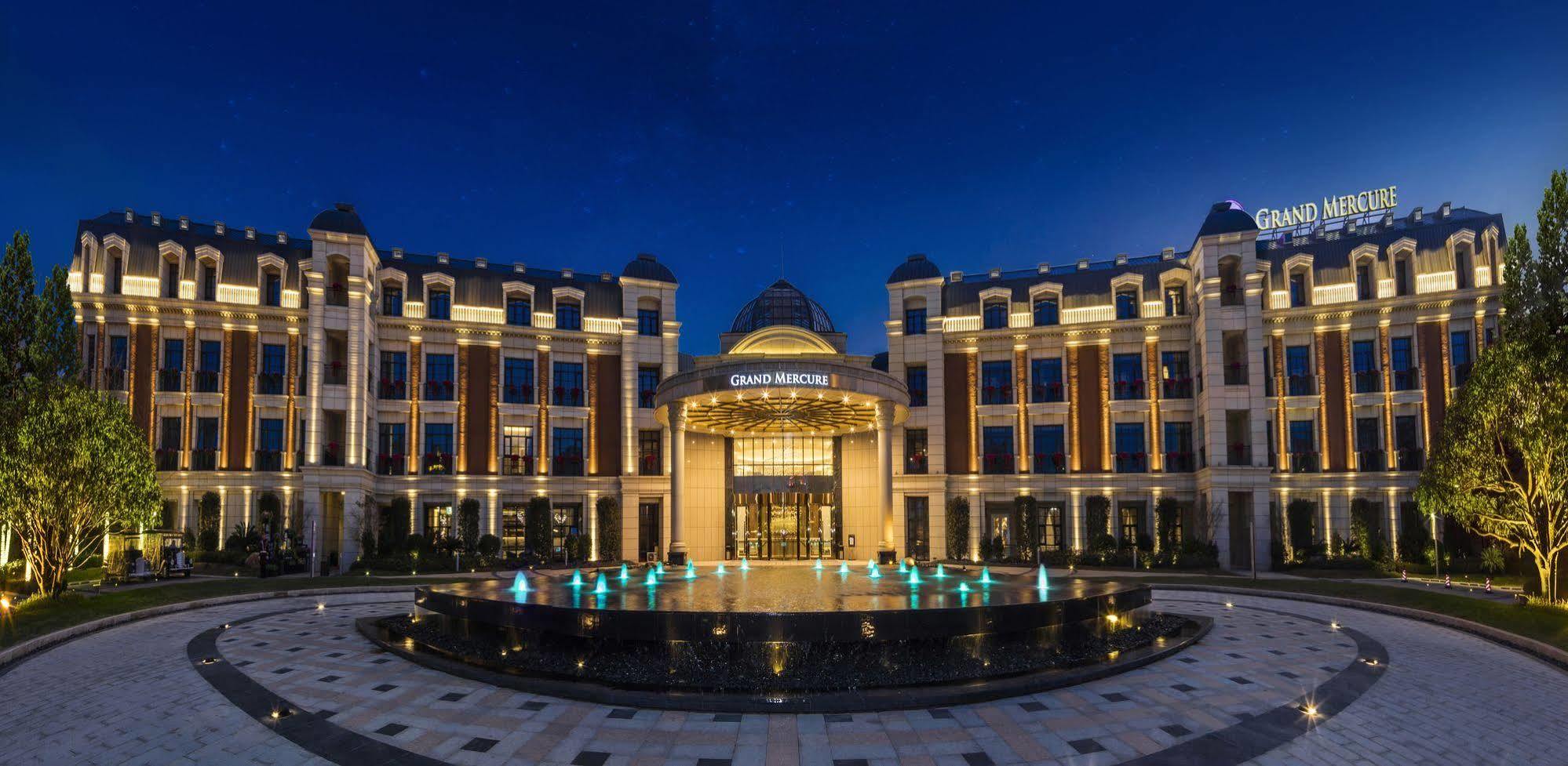 Grand Mercure Zhengzhou West Eksteriør billede